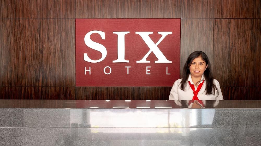 Six Hotel Guadalajara Expiatorio Kültér fotó