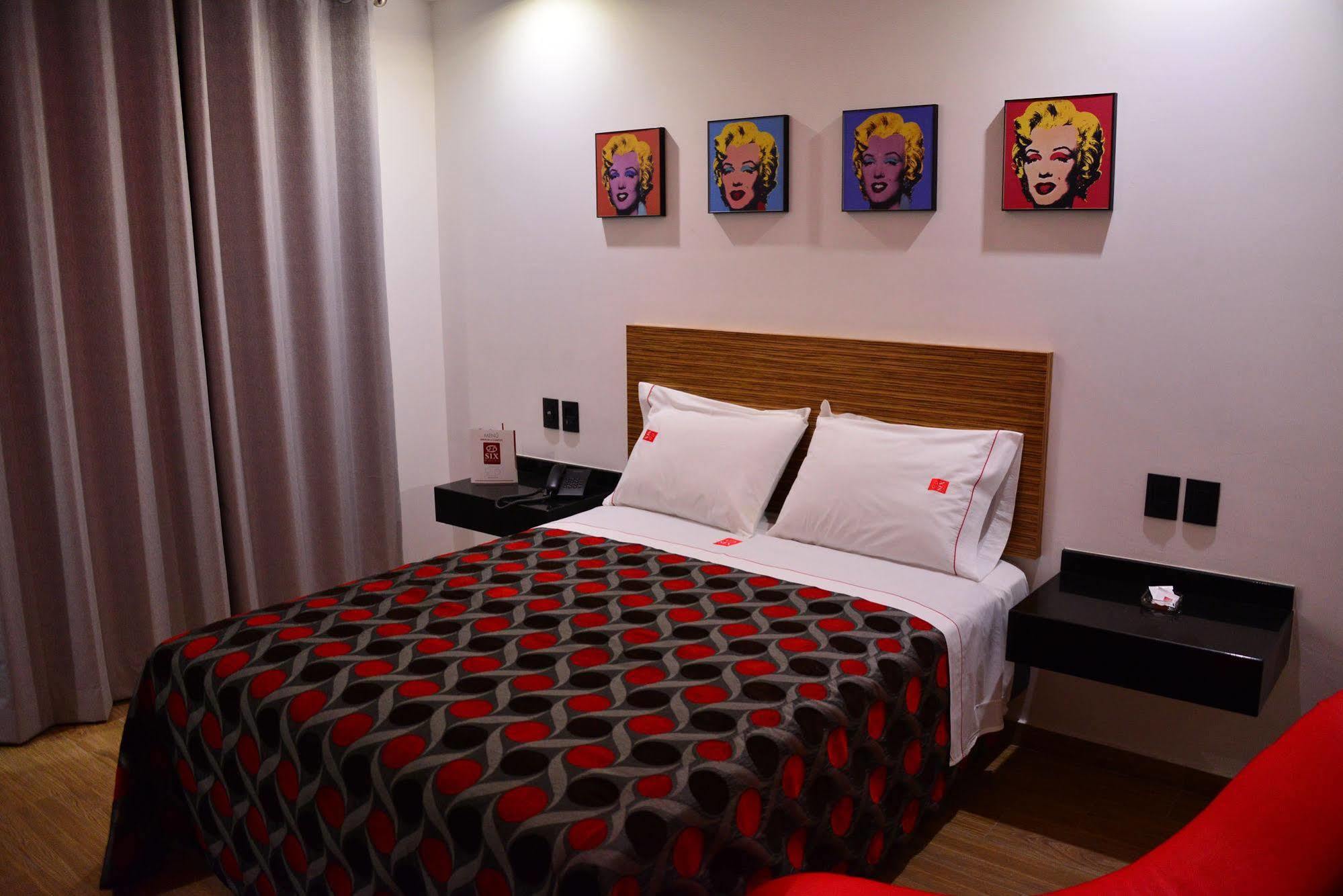 Six Hotel Guadalajara Expiatorio Kültér fotó